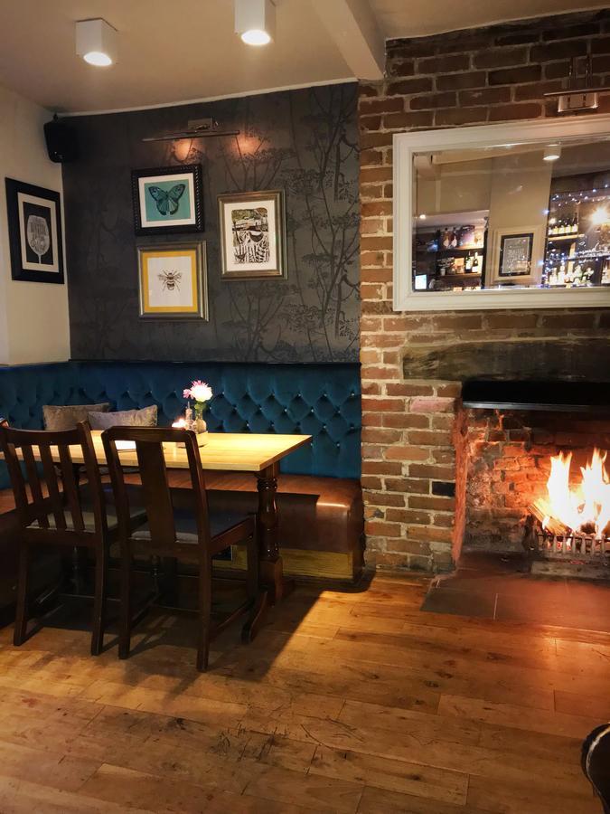Trents By Greene King Inns Chichester Kültér fotó